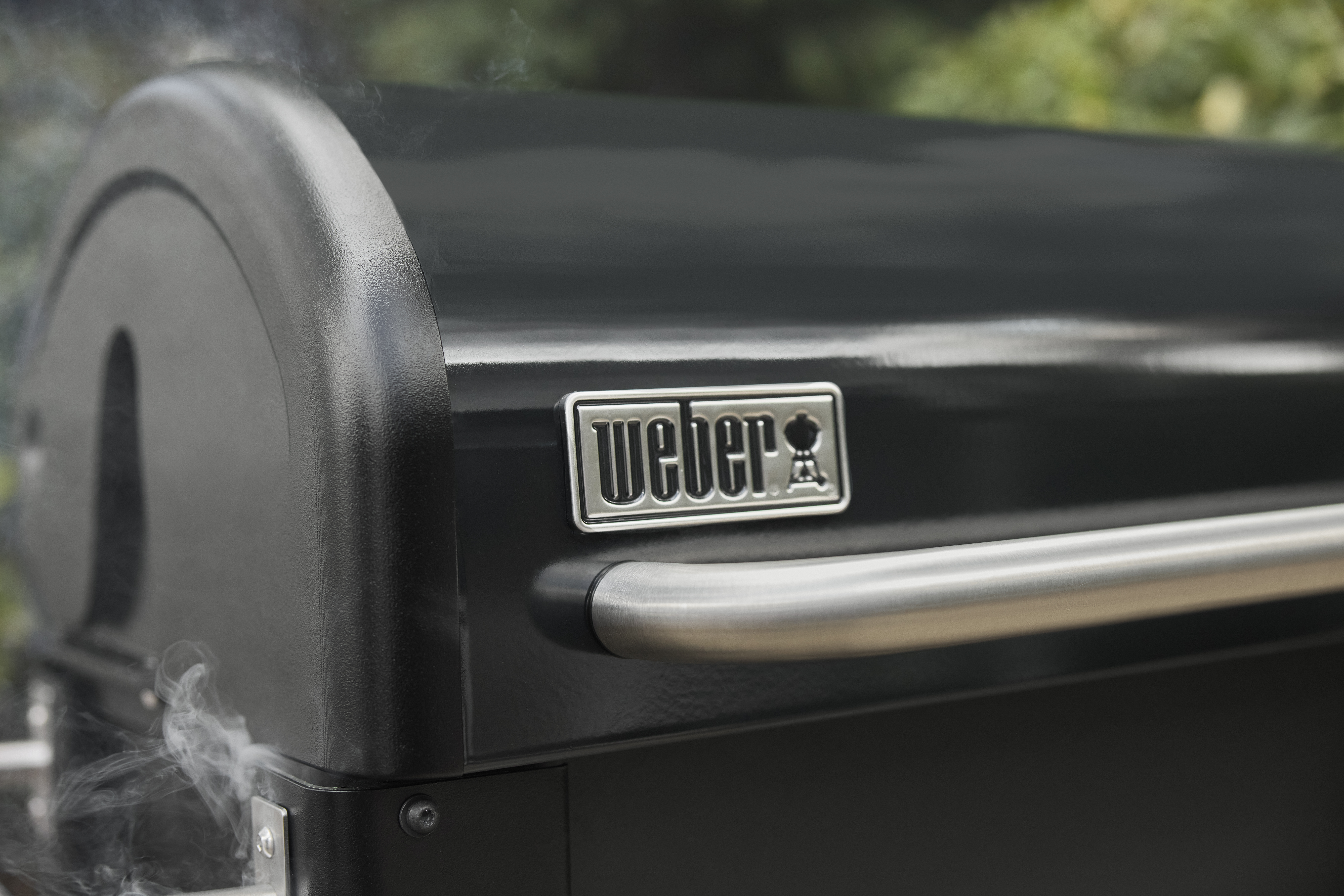 Weber Smoque Holzpelletsmoker schwarz