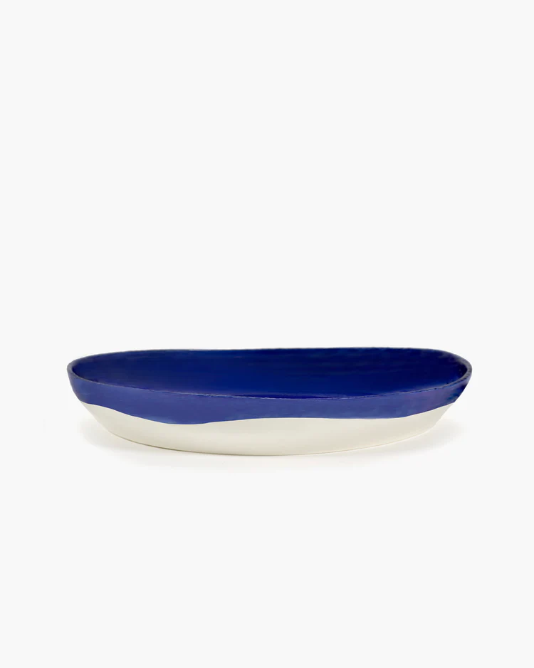 Serax Servierplatte M dunkelblau mit weißen Punkten von Ottolenghi