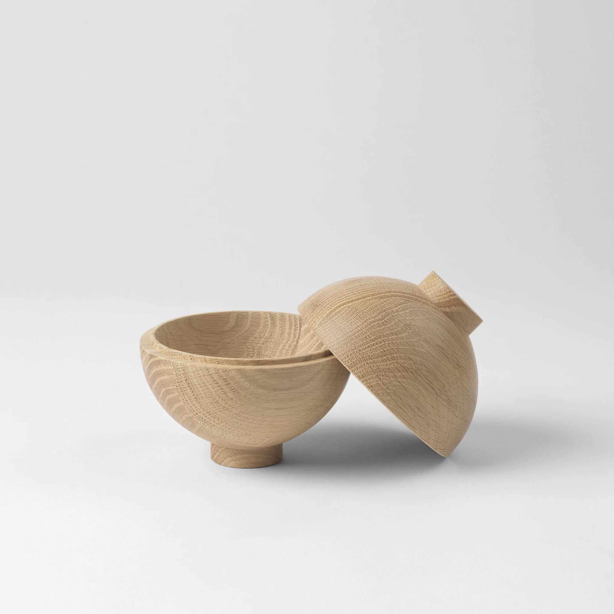 Kristina Dam Studio Holzkugel Eiche
