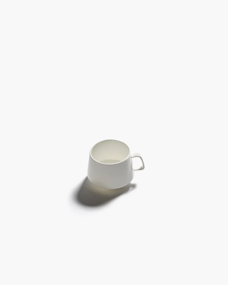 Serax Espressotasse weiß Nido von Ann Van Hoey