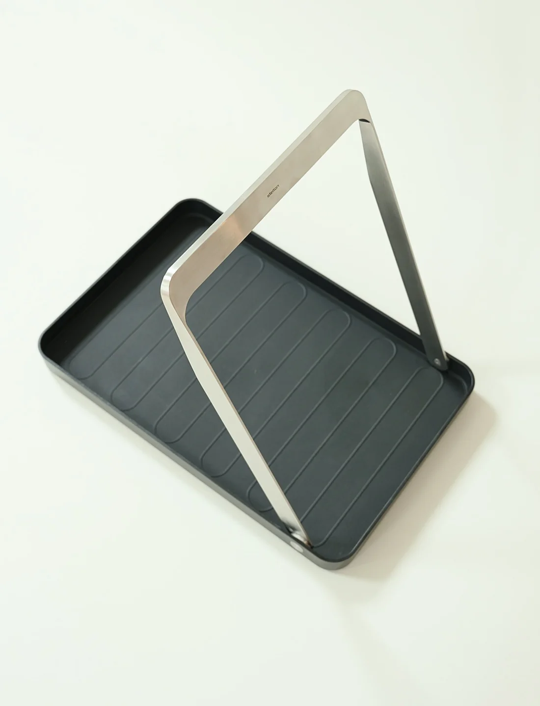 Stelton Take away Serviertablett schwarz 46cm