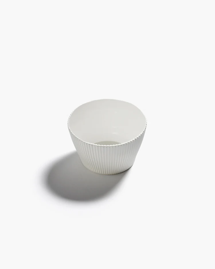Serax °2 L Bowl weiß Nido groß von Ann Van Hoey 12cm